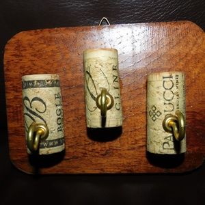 Handmade Wine Cork Key Hanger Rack Necklace Jewelry Holder Solid Wood 3 Hook